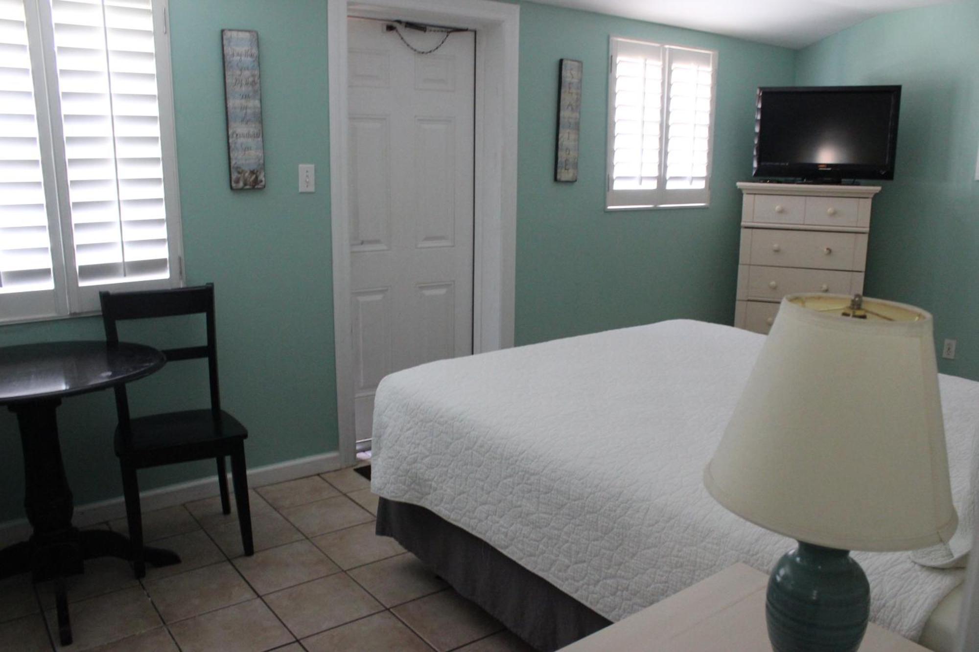Shoreline Suites & Cabana Cottages - Beachfront Daytona Beach Bilik gambar