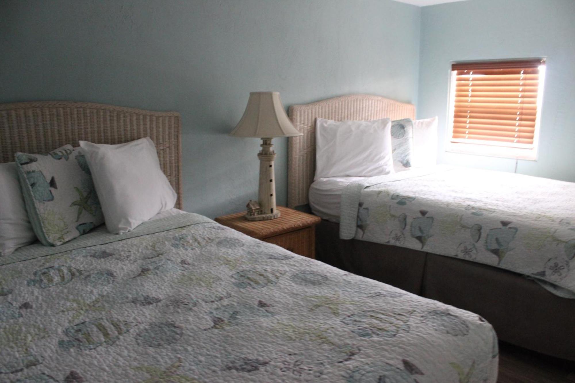 Shoreline Suites & Cabana Cottages - Beachfront Daytona Beach Bilik gambar