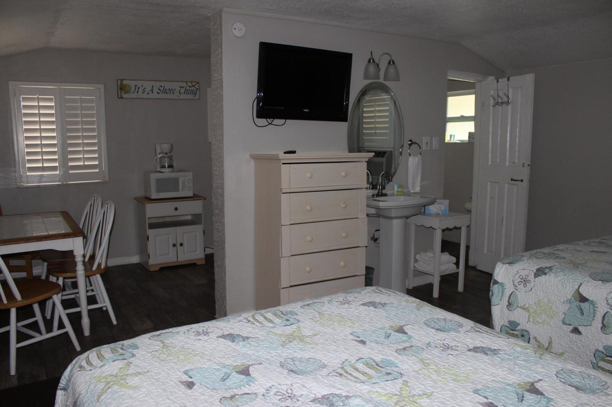 Shoreline Suites & Cabana Cottages - Beachfront Daytona Beach Bilik gambar