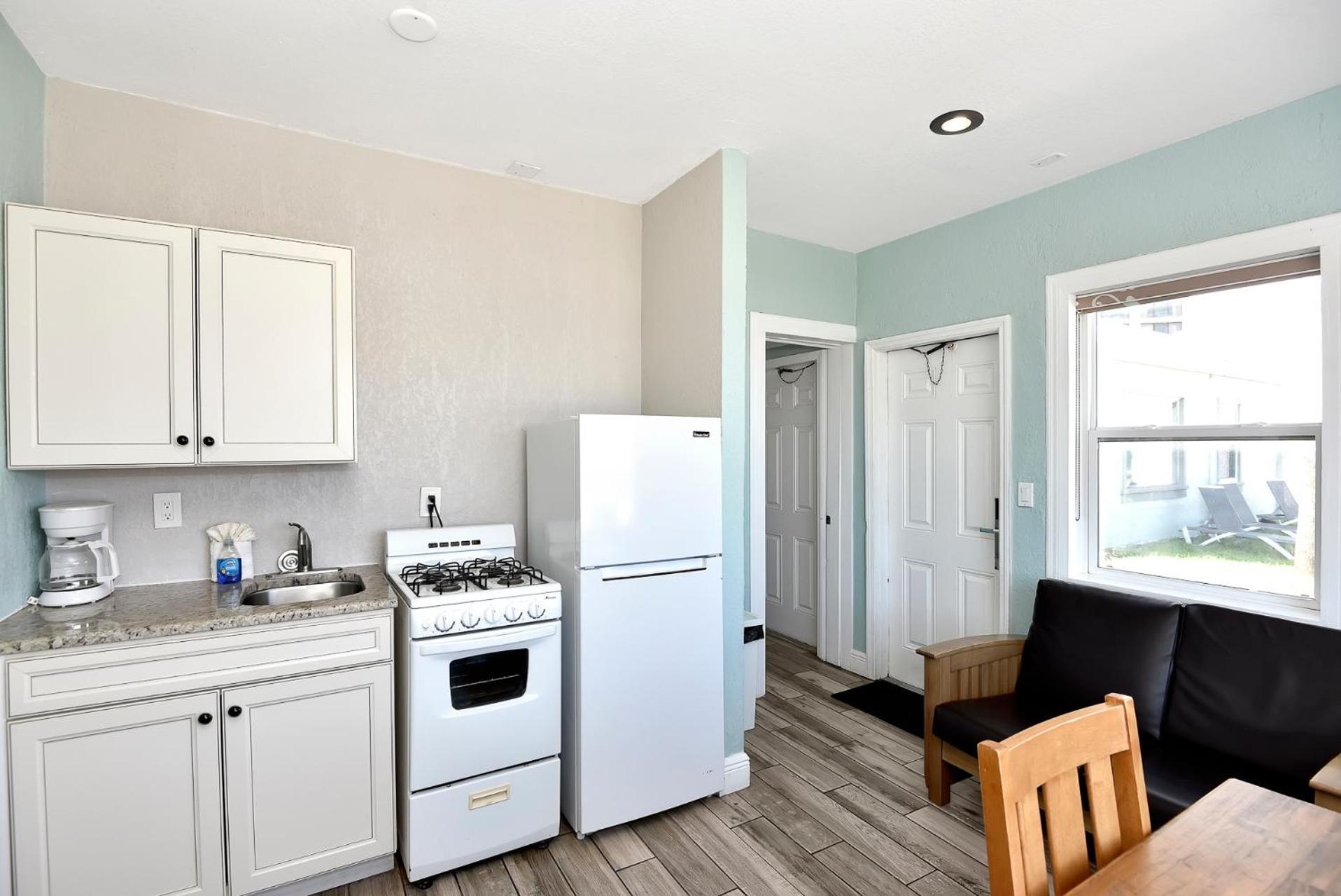 Shoreline Suites & Cabana Cottages - Beachfront Daytona Beach Luaran gambar